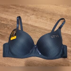NWT!! LUKASI "LOVE" Bra Sz 36C